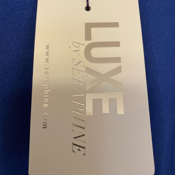 Seraphine’s Royal Blue Tailored Maternity Dress - Picture 7 of 13